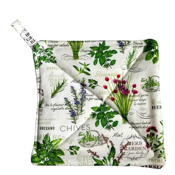 Hand Crafted Garden Herb Design Pot Holders - Green and White Hot Mat Trivet - Picture 5 of 6